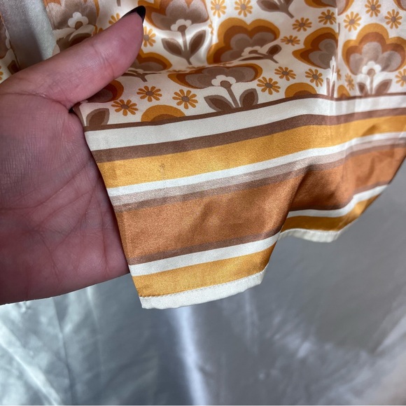 Show Me Your Mumu Retro Inspired Queen of Hearts Pants Small - Picture 8 of 9